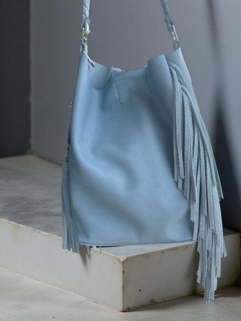 Tote con flecos